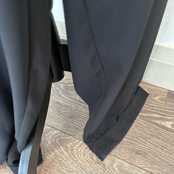 Black one  piece halter, belted, vintage jumpsuit SZ L - Picture 3 of 7